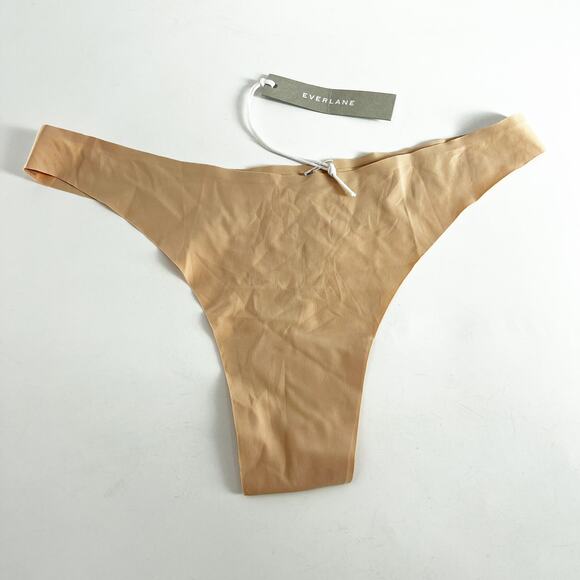 NWT‎ Everlane Women's Light Tan The Invisible Thong Panty Underwear Size L - Picture 2 of 4